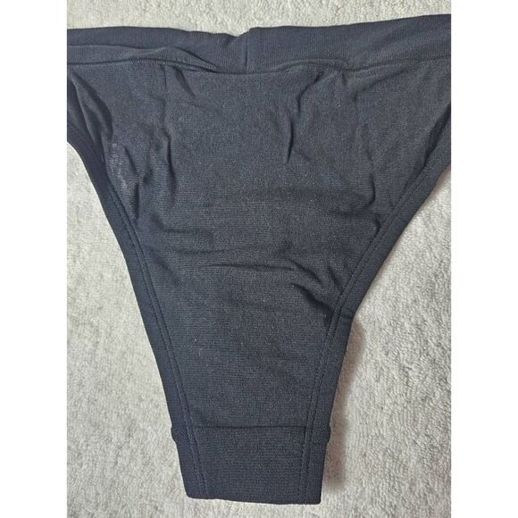 Skims bikini panty Nwt - Picture 9 of 9